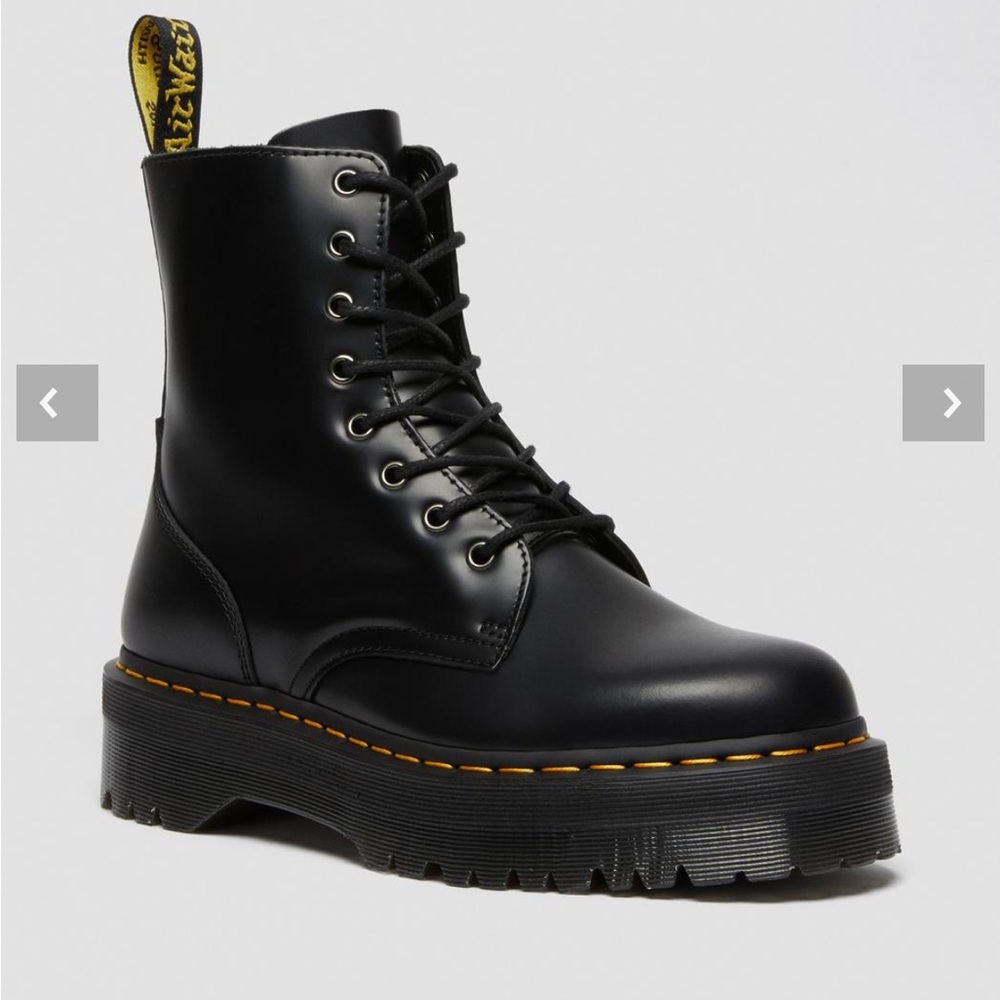 Dr. Marten's Jaden Boot Smooth Leather Platforms Lightly Used Black Size 41
